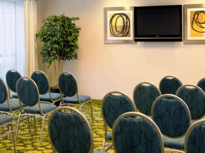 Springhill Suites St. Louis Brentwood Zewnętrze zdjęcie